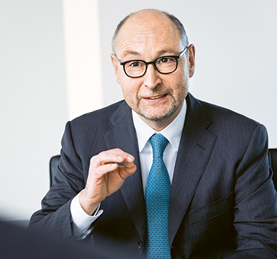 Rolf Buch – Vorsitzender des Vorstands (CEO) (Foto)